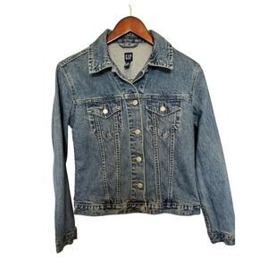 GAP Denim Jacket Womens XS Blue Medium Wash Button Up Trucker Classic